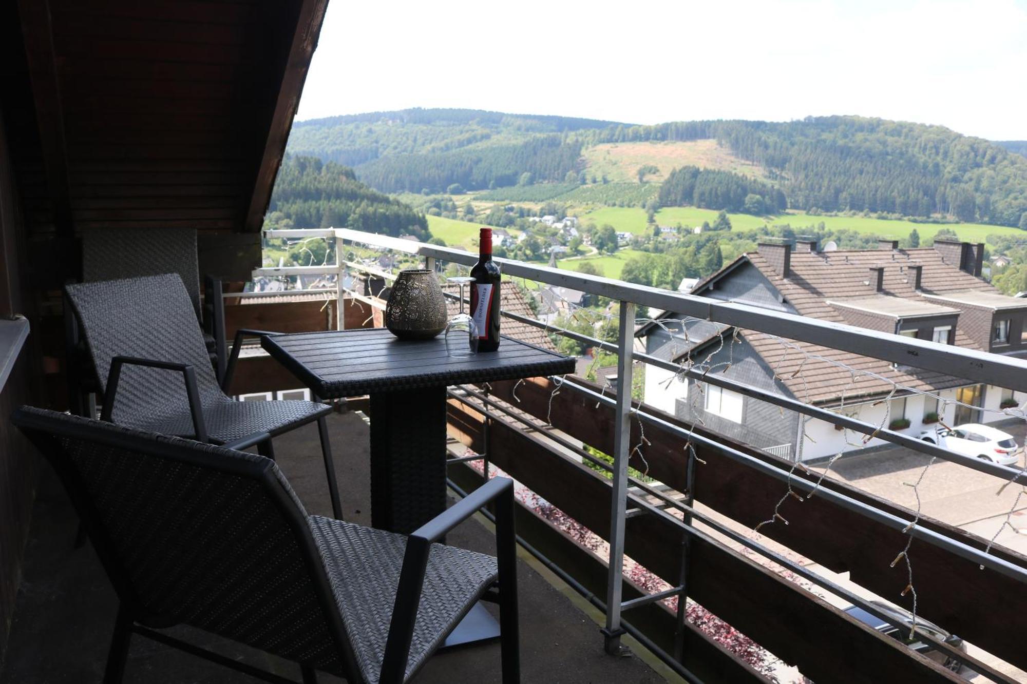 Ferienwohnung Suedhang Winterberg Ngoại thất bức ảnh